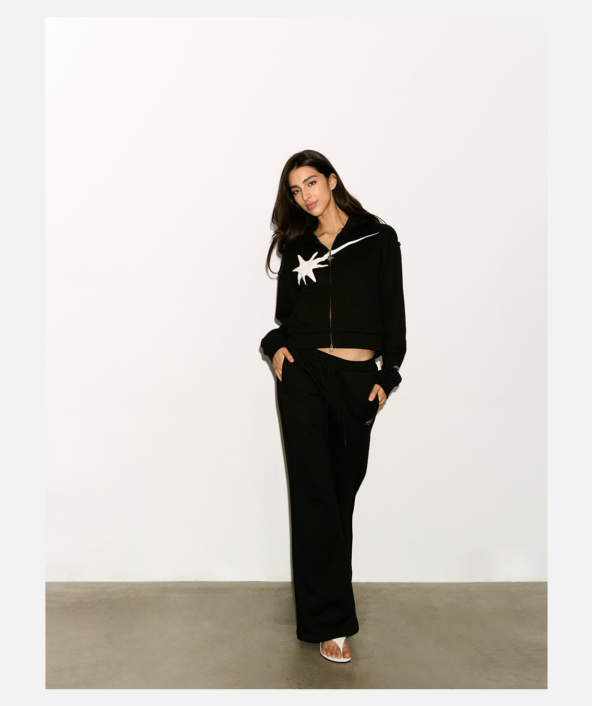 BASIC STAR CROP ZIP HOODIE