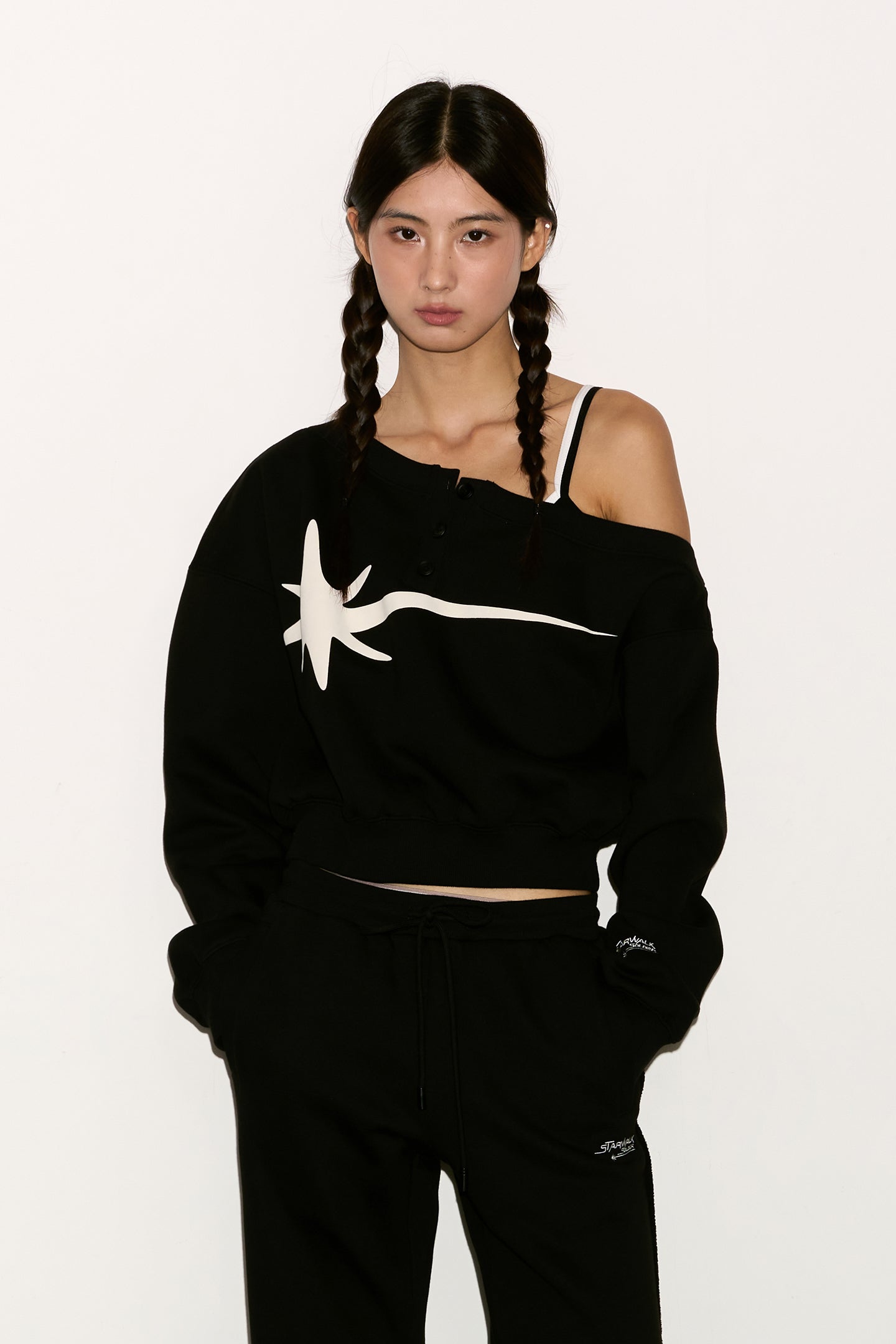 BASIC STAR OFF SHOULDER TOP