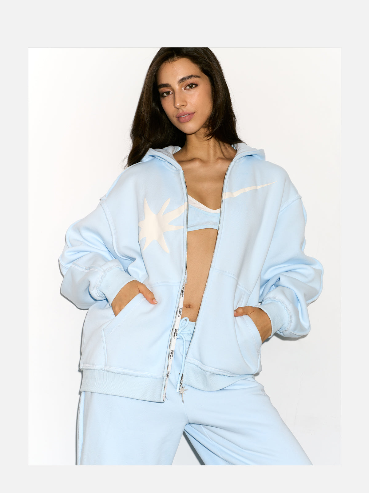 BASIC STAR ZIP-UP HOODIE