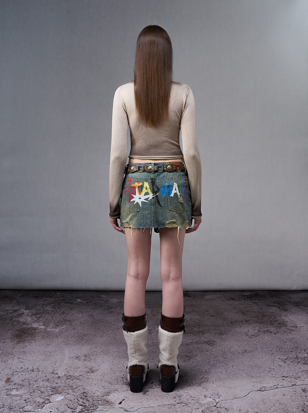 Beige Cropped sweater