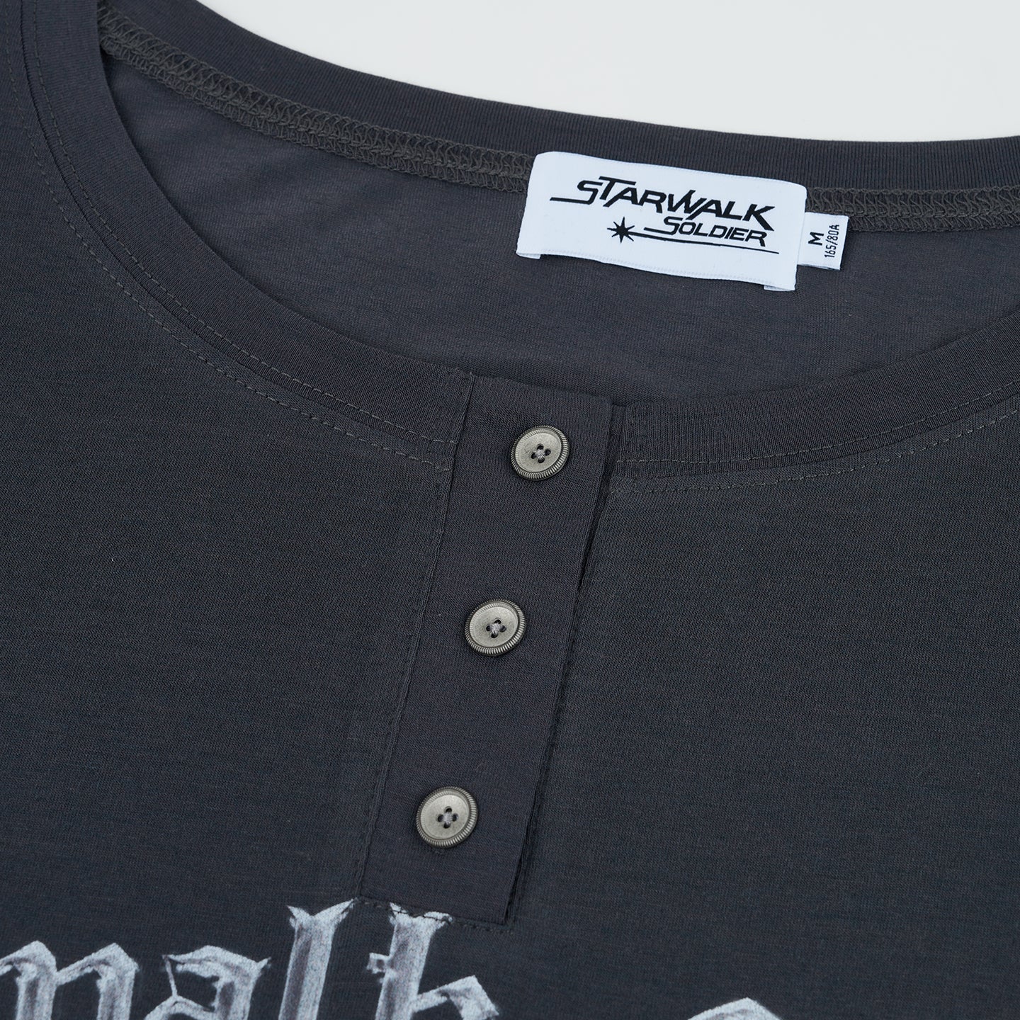 STAR BUTTON HENLEY