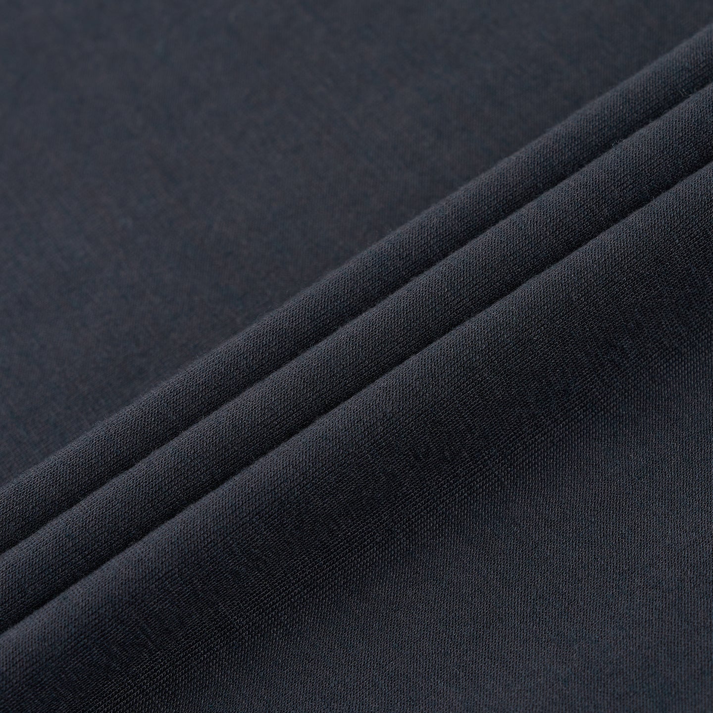STAR BUTTON HENLEY
