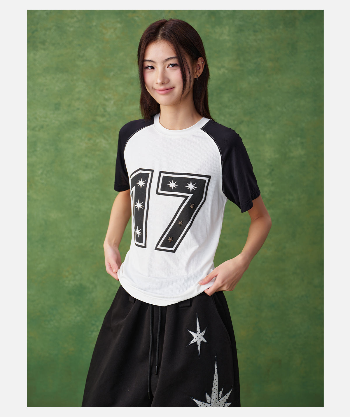 Star Printed Raglan Top