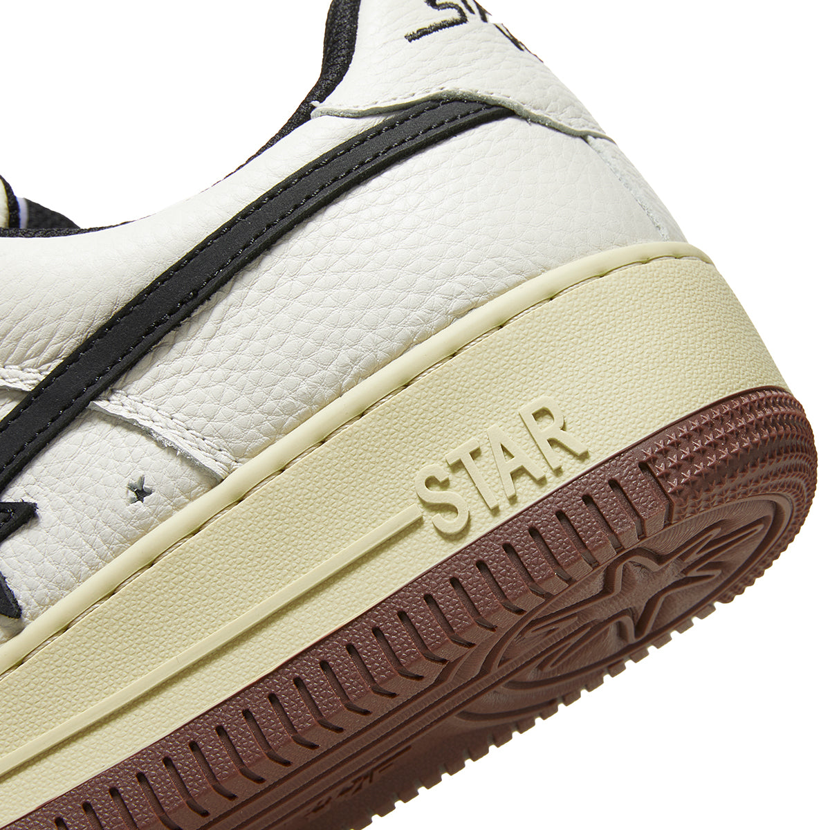 SKYSOLDIER VTG WHITE/BLACK