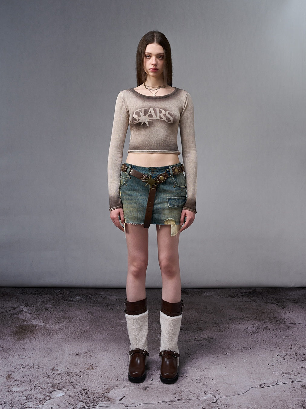 Beige Cropped sweater