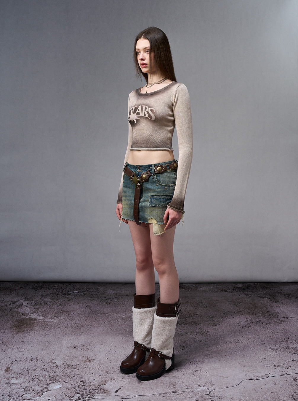 Beige Cropped sweater
